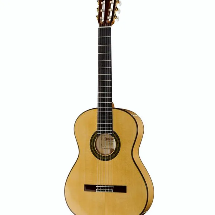 Alhambra 7FC Flamenco incl.Gig Bag