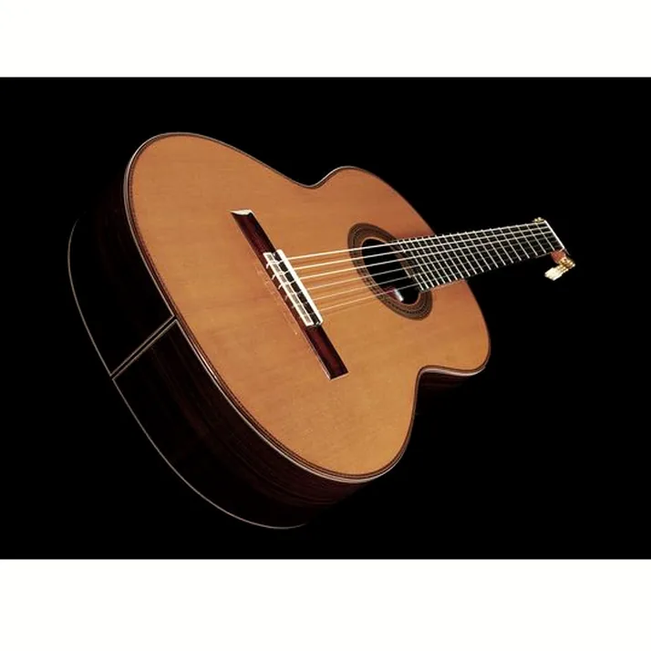 Amalio Burguet 1A Cedar w/ Case