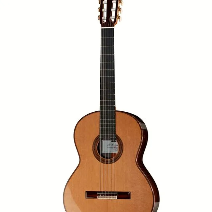 Amalio Burguet 1A Cedar w/ Case