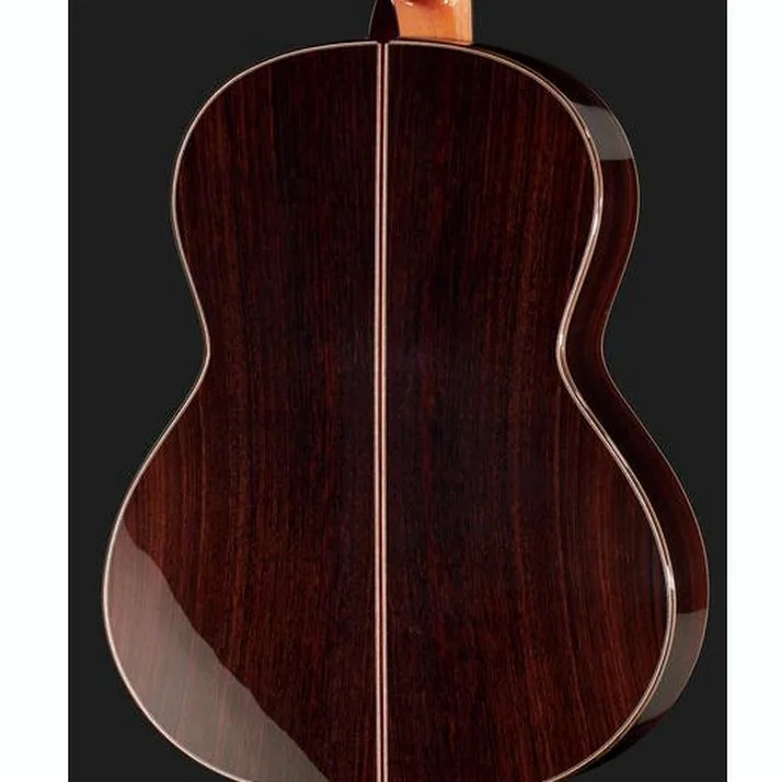 Amalio Burguet 1A Cedar w/ Case