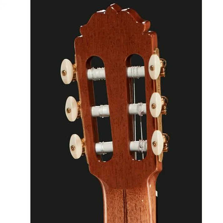 Amalio Burguet 1A Cedar w/ Case