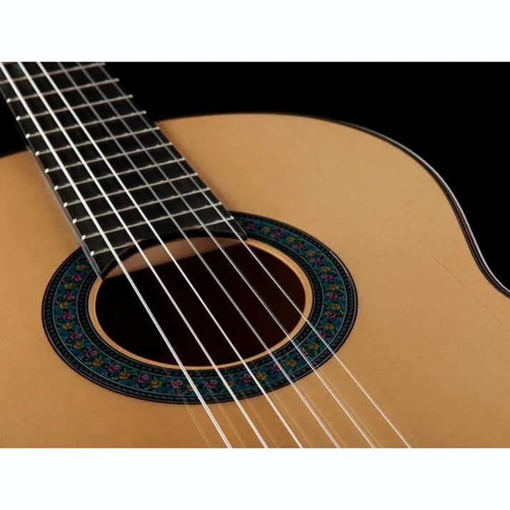 Amalio Burguet 1F Spruce Flamenco w/ Case