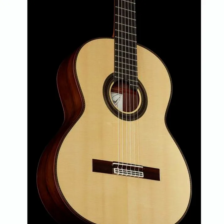 Amalio Burguet La Burguet Spruce w/ Case