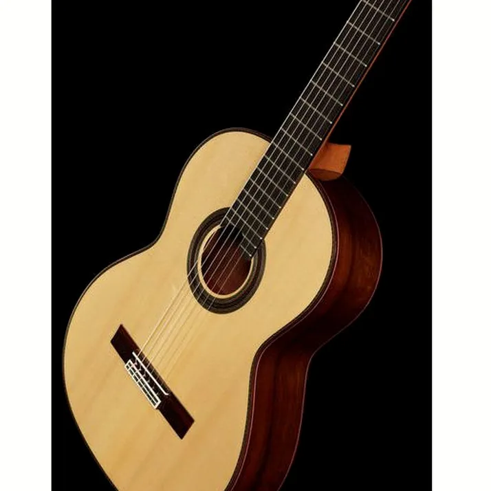 Amalio Burguet La Burguet Spruce w/ Case