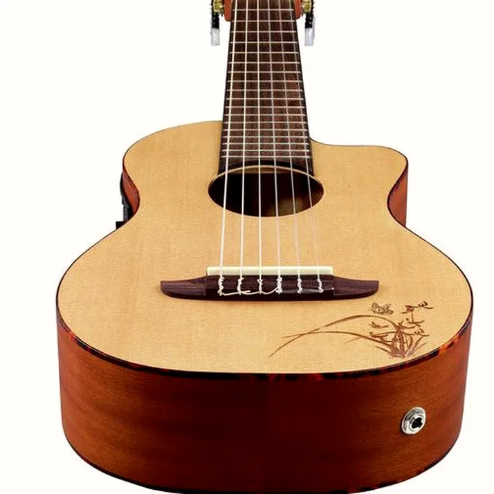 Ortega RGL5CE Guitarlele