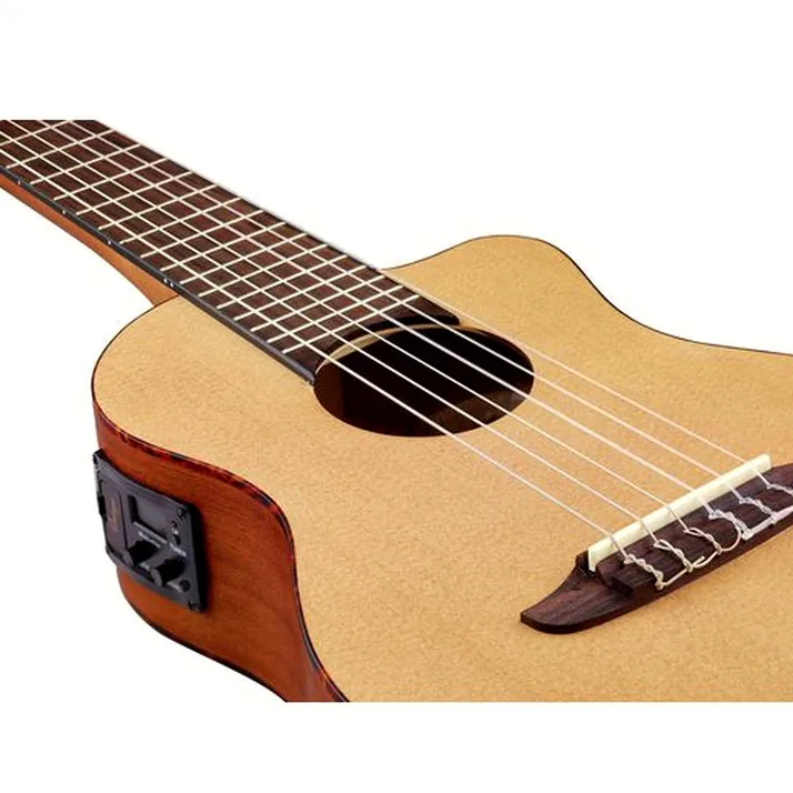 Ortega RGL5CE Guitarlele
