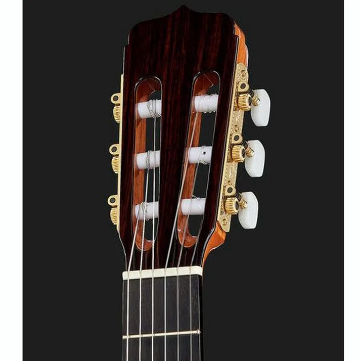 Ramirez Estudio 3 Spruce