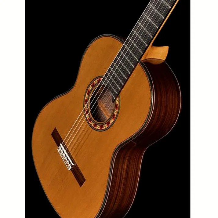 Ramirez Guitarra del Tiempo Cedar