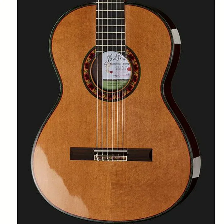 Ramirez Guitarra del Tiempo Cedar