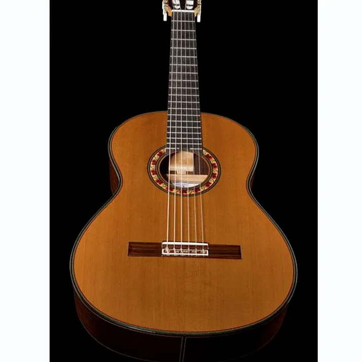Ramirez Guitarra del Tiempo Cedar