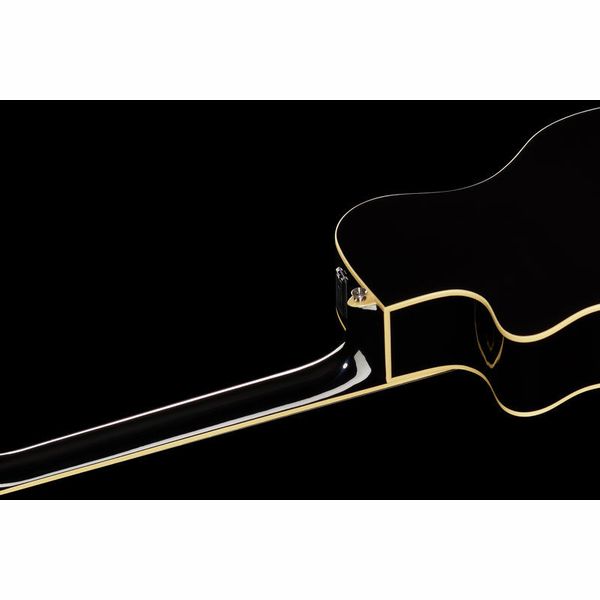 Yamaha APX 600 Black