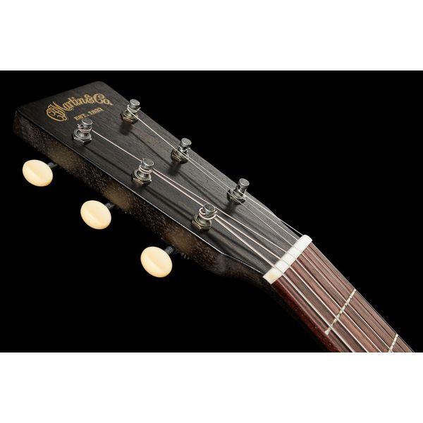 Martin Guitar 000-17E