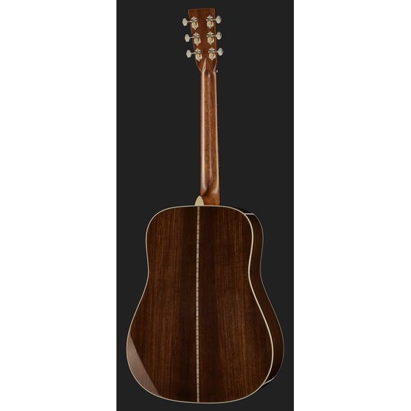 Martin Guitar D-28 Sunburst