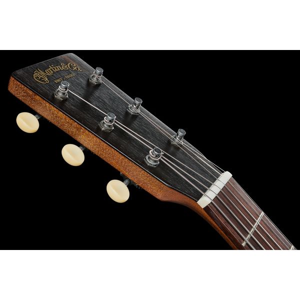 Martin Guitar 000-17 Whiskey Sunset