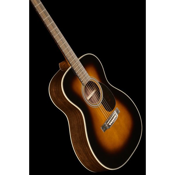Martin Guitar OM-28 Sunburst