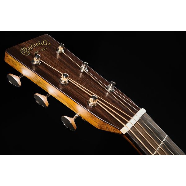 Martin Guitar OM-28 Sunburst