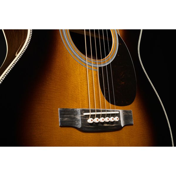 Martin Guitar OM-28 Sunburst