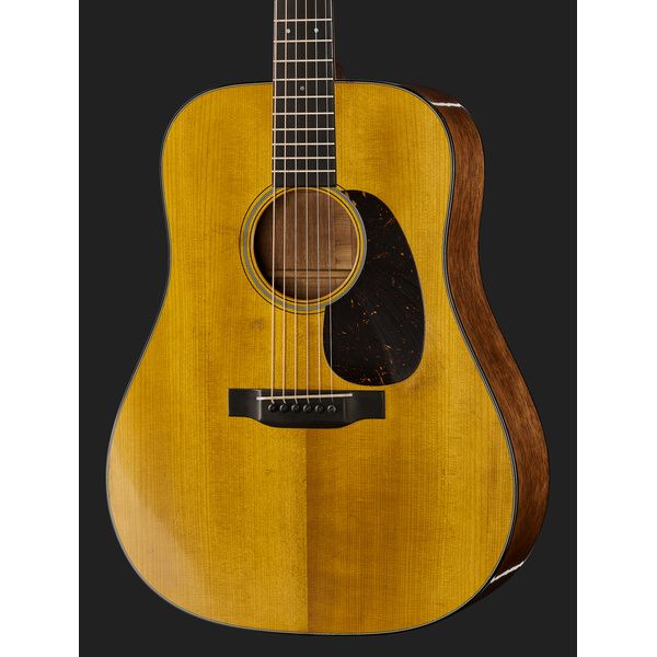 Martin Guitar D-18 Authentic 1937 Aged