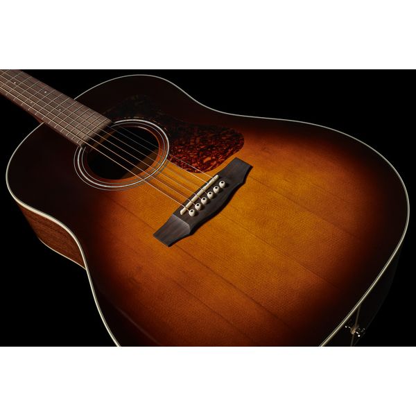 Guild DS-240 Memoir Series
