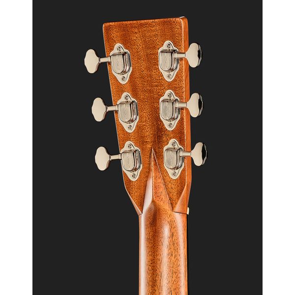 Martin Guitar D-28 Billy Strings LH
