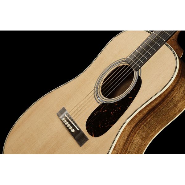 Martin Guitar O'ahu HG-28