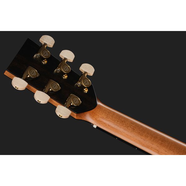 Lakewood A-32 CP Deluxe