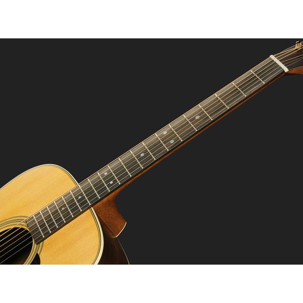 Martin Guitar D-28 Satin
