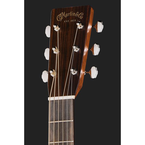 Martin Guitar D-28 Satin